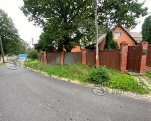 Вид старого забора