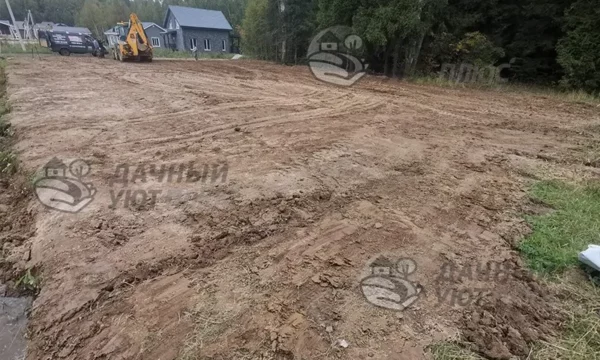 Расчищенный и выровненный участок