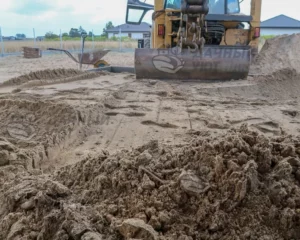 Распределение песка техникой
